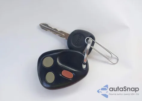 2005 GMC Yukon Slt z USA, uszkodzony, nr VIN 1GKEC13T15J144297